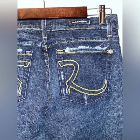 Rock & Republic Roth Bootcut Flare Jeans - Picture 4 of 11